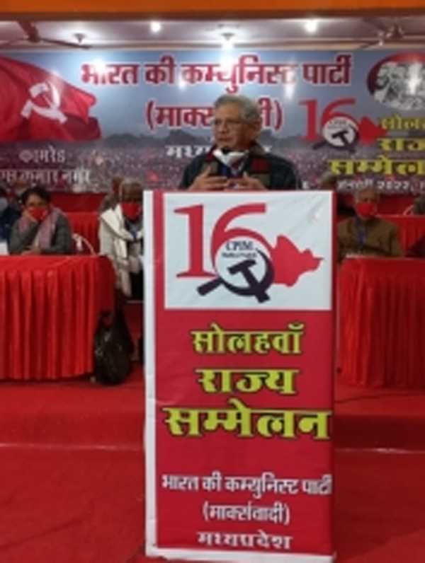 कोरोना में भी रईसों ने अरबों की दौलत कमाई : येचुरी